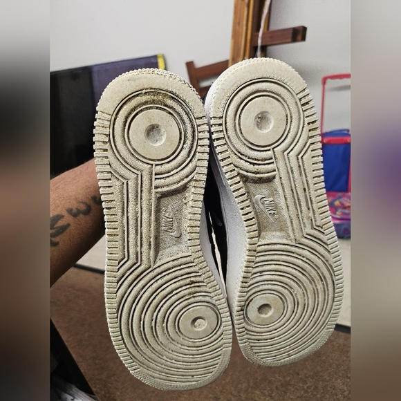 Air force 1 size 10.5 - Picture 4 of 7